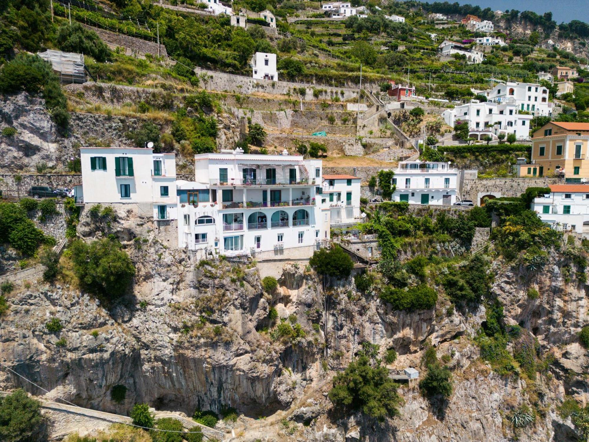 La Dimora Del Maestro Bed & Breakfast Амалфи Екстериор снимка